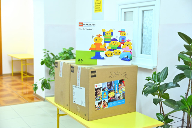 Распределение наборов познавательных игрушек по детским садам в Чореску, Тогатино и Крузештах