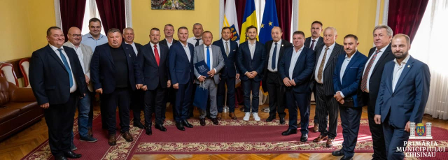 A delegation of mayors from Maramures County visited Chisinau City Hall