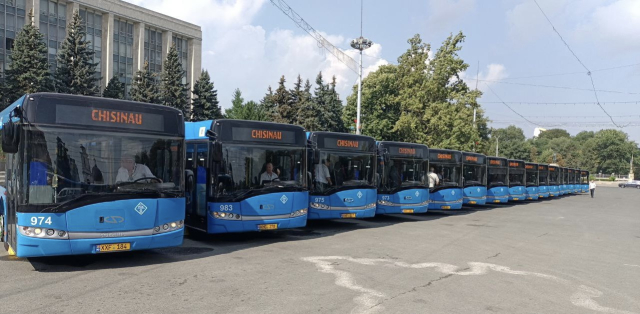 Lansarea pe rute a lotului de 16 autobuze rulate, de mare capacitate, achiziționate recent de municipalitate