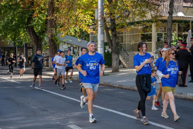 Reprezentanții municipalității au participat la Euro Marathon 2024