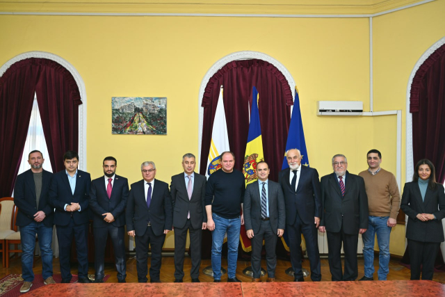 The High Commissioner for Diaspora Relations of the Republic of Armenia, Zareh Sinanyan, visited Chisinau City Hall