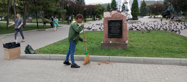 Призыв муниципальных властей поддерживать чистоту в городе