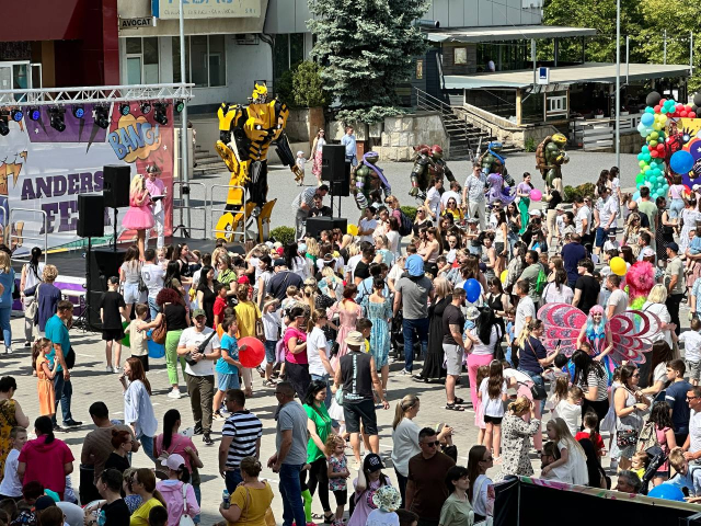 „Andersen Fest” de Ziua Copiilor, în sectorul Buiucani