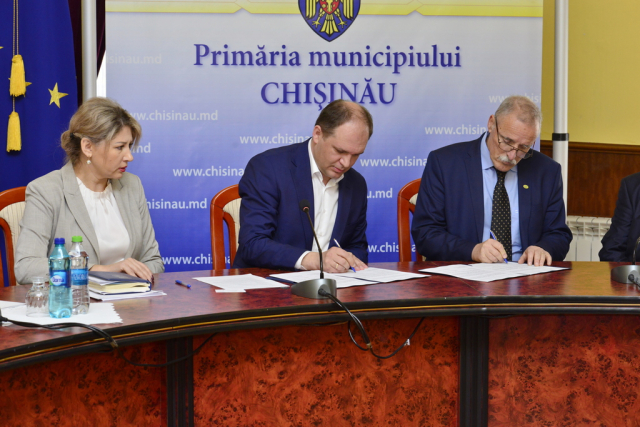 Memorandum de înţelegere între Primăria municipiului Chişinău şi Camera de Comerț și Industrie din Budapesta  