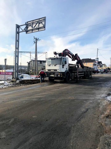 Instalarea obiectivului de semafor pe şos. Balcani, intersecţie cu or. Durleşti şi satul Dumbrava
