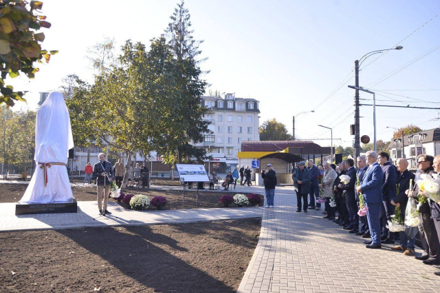 
Торжественное открытие памятника Николае Титулеску в секторе Ботаника