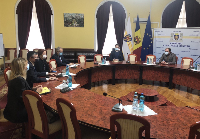 Vizita E.S., Ambasadorul Republicii Italia la Primăria municipiului Chișinău