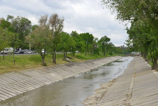 Evoluția lucrărilor în cadrul proiectului de amenajare a albiei râului Bâc, pe tronsonul str. Petru Rareș - str. Cantonului (Podul M. Viteazul) 