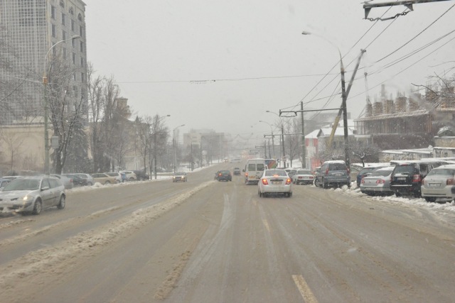 Situația în Chișinău, ca urmare a condițiilor meteo (ora 9.00)