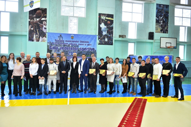 Ceremonia de premiere a celor mai buni sportivi și antrenori din municipiul Chișinău