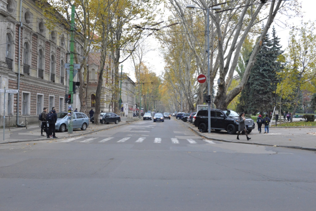 Amenajarea străzii 31 August 1989, în contextul organizării sărbătorilor de iarnă 