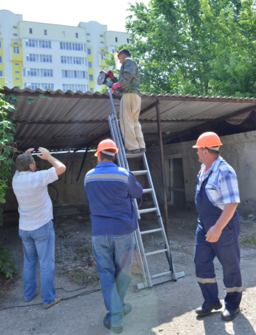 Demolarea construcțiilor neautorizate de pe terenul din bd. Mircea cel Bătrân 26/4, în locul fostei parcări auto