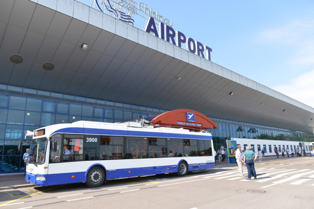 Lansarea rutei de troleibuz „Aeroportul Internaţional Chişinău – Piaţa Marii Adunări Naţionale”