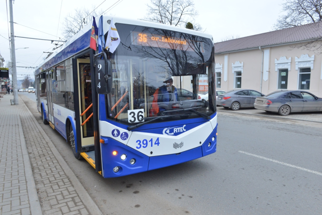 Lansarea rutei de troleibuz nr. 36 spre orașul Ialoveni