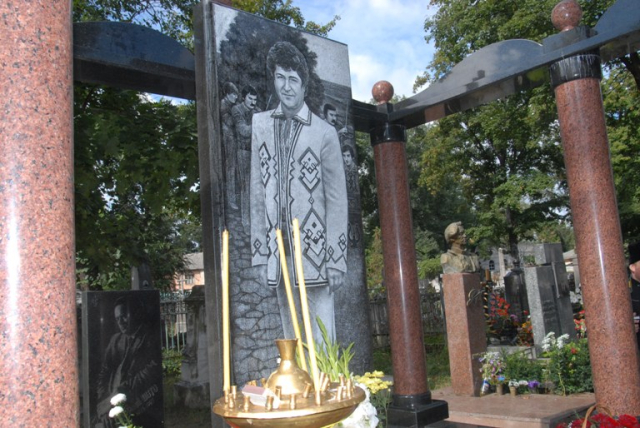 Monument pentru Nicolae Sulac 