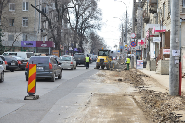 Demararea lucrărilor de reconstrucție a străzilor din centrul Chişinăului