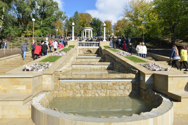 Inaugurarea Scării Cascadelor din Parcul Valea Morilor 