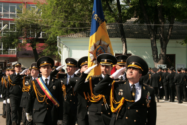 Regimentul de poliţie şi santinelă „SCUT”, la 16 ani de activitate