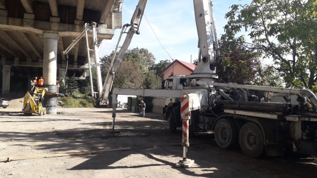 Desfășurarea lucrărilor de reparație a podului rutier de pe str. Mihai Viteazul