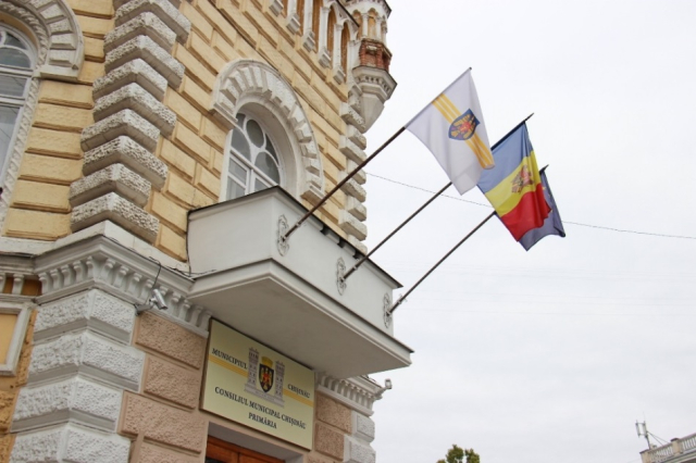 Elaborarea proiectelor de decizie privind modificarea unor acte normative locale în vederea gestionării patrimoniului municipal