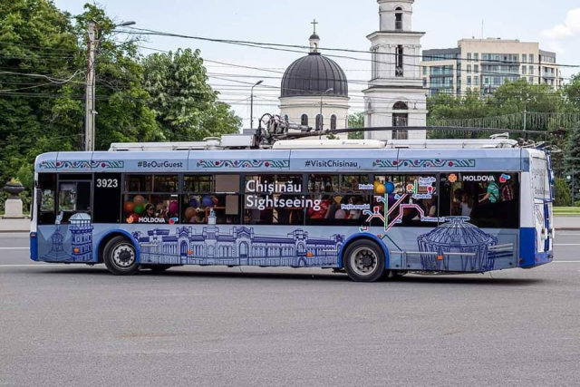 Pe 1 iunie, copiii vor călători gratuit cu troleibuzul turistic