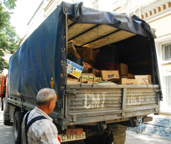 Un nou lot de ajutoare pentru sinistraţii din Hânceşti