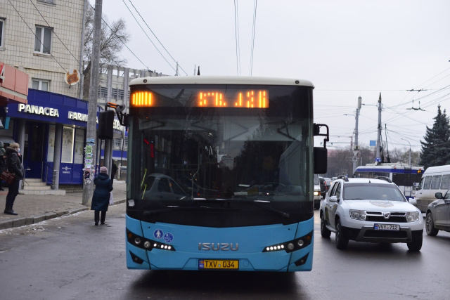 Primăria Chișinău anunță un nou concurs privind achiziționarea a 100 de autobuze pentru îmbunătățirea serviciilor de transport din municipiu 