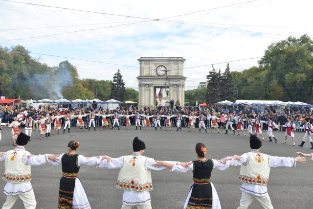 Delegații străine din România, Ucraina, Polonia, Armenia și Lituania la sărbătoarea Hramul Chișinăului