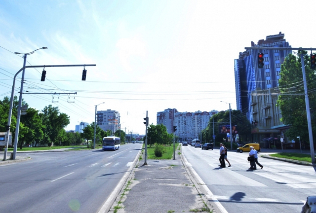 Suspendarea traficului rutier pe str. Ciuflea 