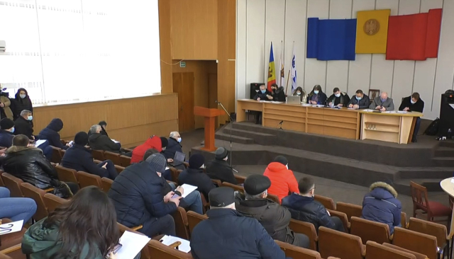 <span style=color:red>(LIVE)</span> Licitație deschisă pentru obținerea dreptului de încheiere a contractului pentru amplasarea unităților de comerț ambulant stradal pe teritoriul orașului