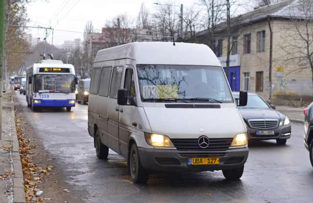 Primăria identifică soluții pentru rutele de transport public deservite de operatori privați 