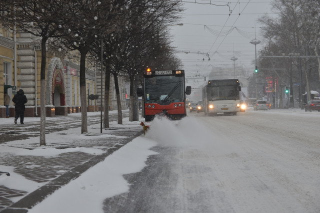 Municpalitatea a stabilit măsuri în scopul prevenirii și lichidării consecințelor ninsorilor abundente și poleiului, în perioada rece a anului 2020-2021
