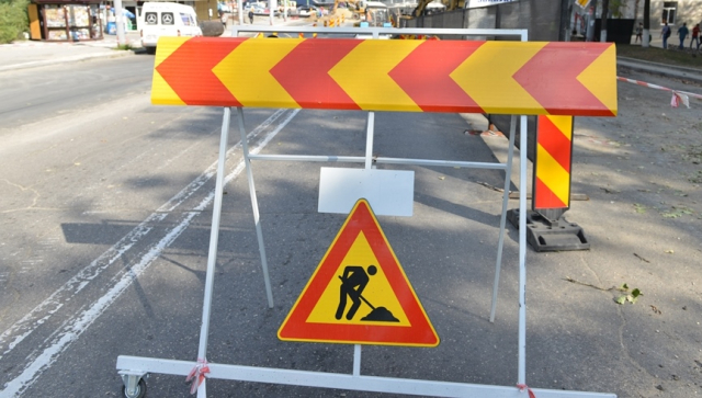 Suspendarea traficului rutier la intersecția str. 31 August 1989 cu str. Vlaicu Pârcălab